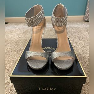 Women’s High Heels, I. Miller Heels, Silver, Size 8.5, Brand New, Never worn